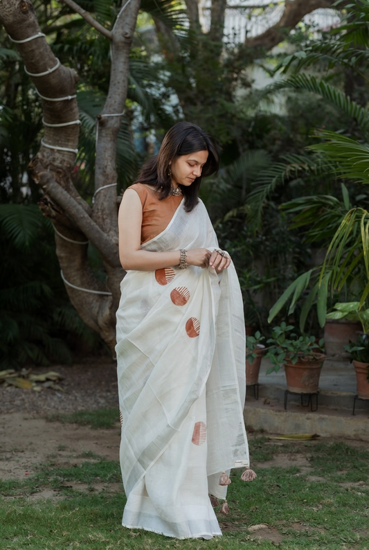 Terracotta Rhythm Linen Saree