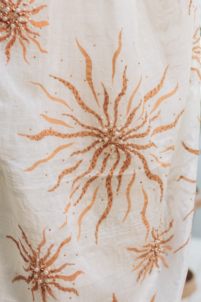 Sunburst Linen Saree