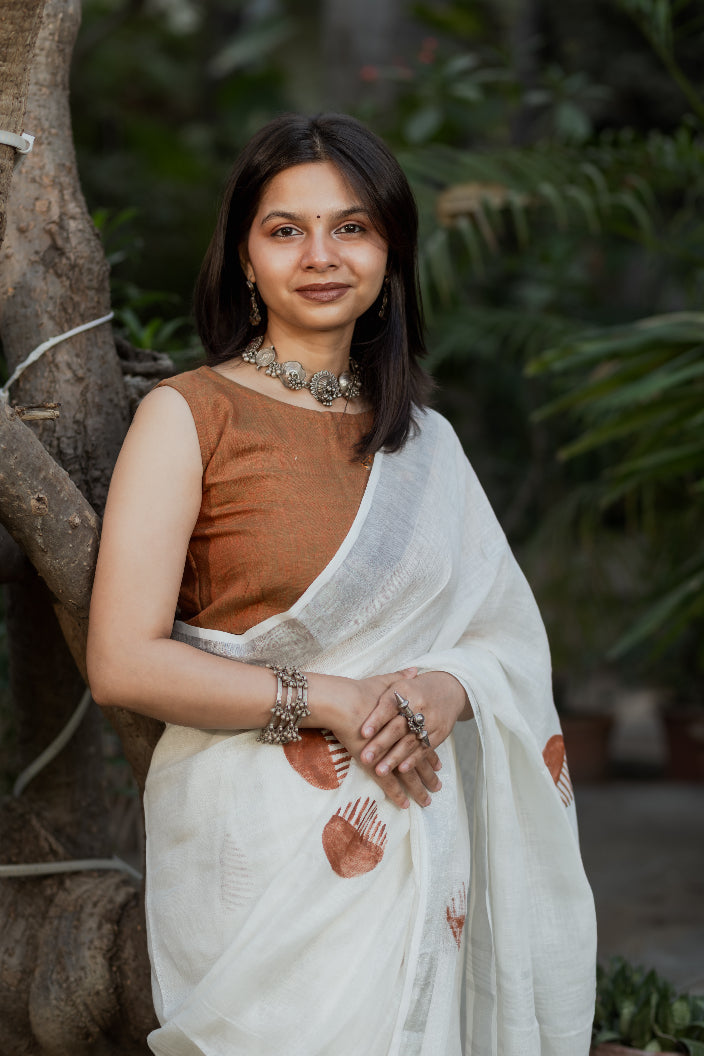 Terracotta Rhythm Linen Saree