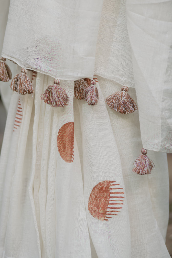 Terracotta Rhythm Linen Saree
