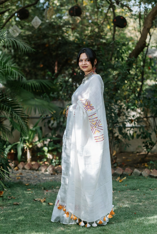 Noor Linen Saree